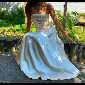 Vintage wedding dress, 1940s, white gold satin